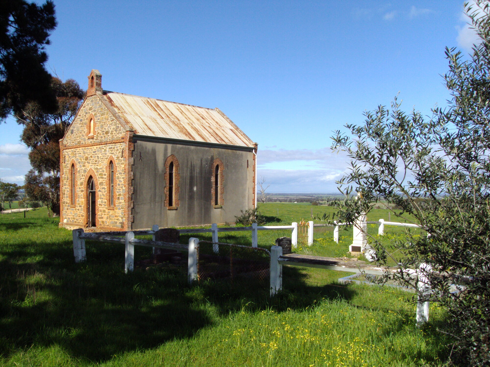 Sandergrove Methodist Chapel Ruins